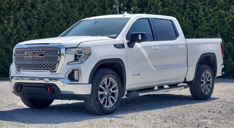 (AR) 2021 GMC Sierra AT4