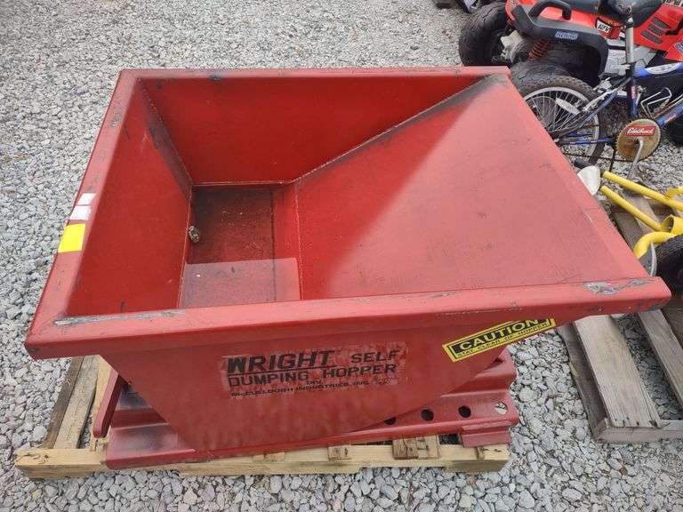 (ZZ) Wright Self-Dumping Hopper