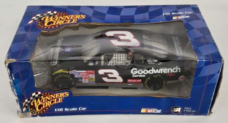 1/18 Scale Die-Cast Nascar Dale Earnhardt #3 Goodwrench Car