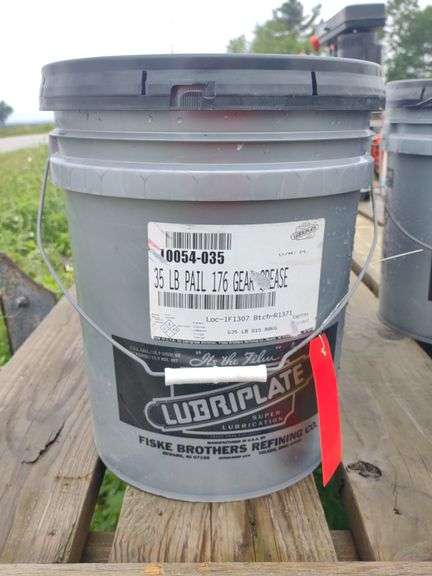 (CC) LUBRIPLATE Industrial Lubricants Gear Grease