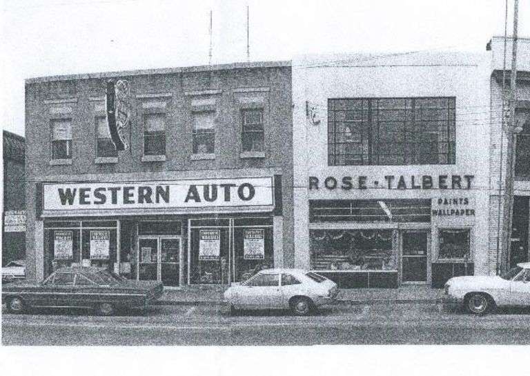 45ft Vintage SSP Western Auto 9-Piece Sign