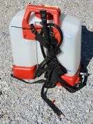 (G) (2) Back Pack Sprayers