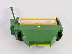 1/16 Ertl John Deere Hay Mower Conditioner