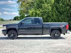 2009 Chevy Silverado LT Extended Cab Truck