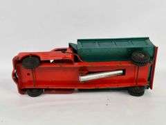 Vintage Structo Hydraulically Operated Dump Truck
