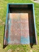 (AA) Ranch King 10 Cubic Foot Dumo Cart