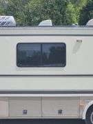 (AQ) 1996 GM Fleetwood Bounder RV