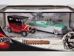 Hot Wheels Fabulous Fords 2 Car Collector Set Limited Edition In Box