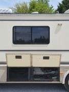 (AQ) 1996 GM Fleetwood Bounder RV