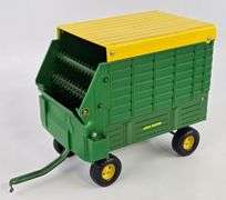 1/16 Ertl John Deere Forage / Silage Wagon