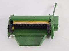 1/16 Ertl John Deere Hay Mower Conditioner