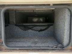(AQ) 1996 GM Fleetwood Bounder RV