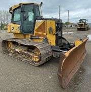 Live Walkerton Farm & Equipment consignment Auction - Day 3