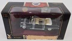 1/24 Scale Die-Cast 1956 Cadillac Presidential Parade Car