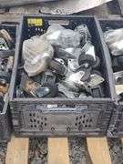 (R) Storage Tote of Swivel Casters