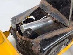 Vintage Structo Hydraulic Load & Dump Truck