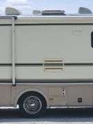 (AQ) 1996 GM Fleetwood Bounder RV