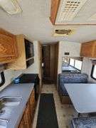 (AQ) 1996 GM Fleetwood Bounder RV