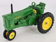 1/16 Ertl John Deere Model 70 Narrow Front Tractor