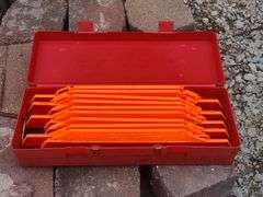 (G) Pallet of Concrete Pavers, Metal 2 Gallon Gas Can, & Triangle Safety Reflector Kit