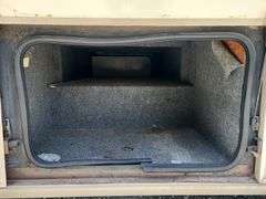 (AQ) 1996 GM Fleetwood Bounder RV
