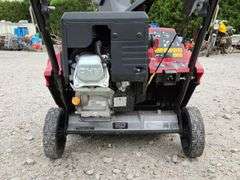 (G) Toro Power Clear 21” Single-Stage Self-Propelled Gas Snow Blower