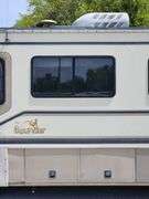 (AQ) 1996 GM Fleetwood Bounder RV