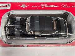 1/18 Scale Die-Cast 1947 Cadillac Series 62 Replica
