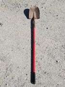 (G) Shovels