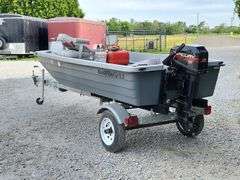 (K) Basstender 11.3 Fishing Boat With Trailer