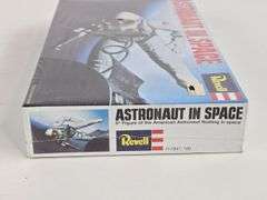 6" Astronaut In Space Model Kit Figure - Sealed