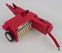 1/16 Ertl Case International Small Square Baler