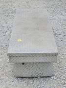 (K) Aluminum Diamond Plate Tool Box, 70.5" x 15" x 21"