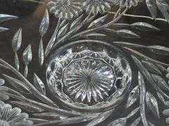 (Y) European Crystal Daisy Bowl