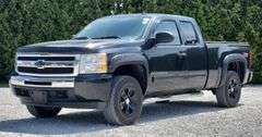 2009 Chevy Silverado LT Extended Cab Truck