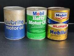 Quart Mobil Motor Oil And Transmission Fluid Cans With Oil Can Pour Spout.