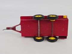 Vintage 1/16 Ertl New Holland Manure Spreader
