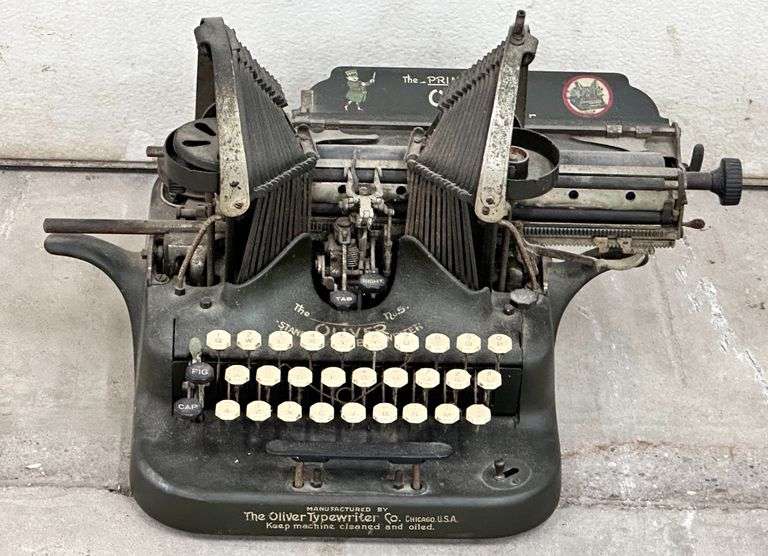 (AX) The Oliver Typewriter Co. The Printype Oliver Typewriter - Kraft ...