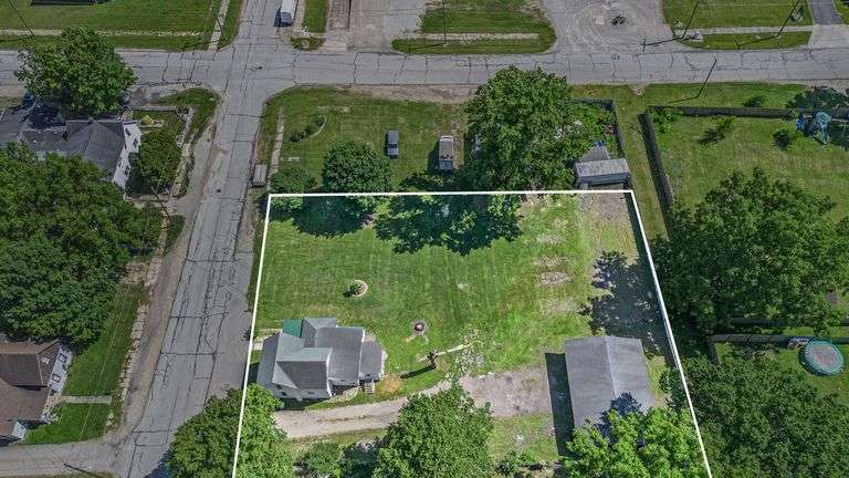 704 Water Street Ligonier, IN Real Estate