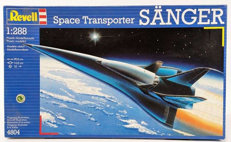 1/288 Scale Revell Space Transporter Sanger Model Kit - NIB