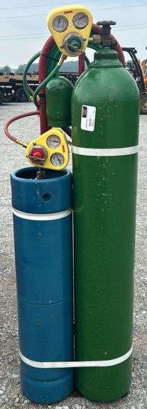 Acetylene & Oxygen Welding/Cutting Torch Kit w/ Cart