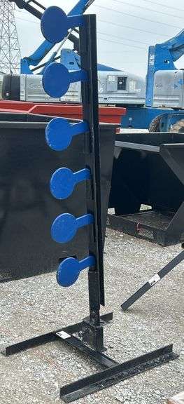 67” Metal Tree Target