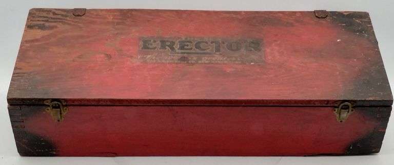 (DE) Vintage Erector set in wooden box (22"x80"x5").