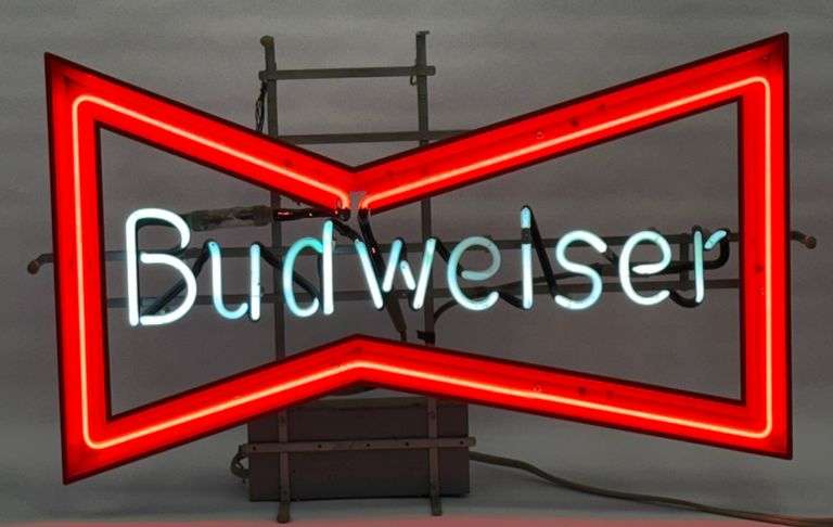 Vtg. Budweiser Bow Tie Beer Advertisement Neon Bar Sign