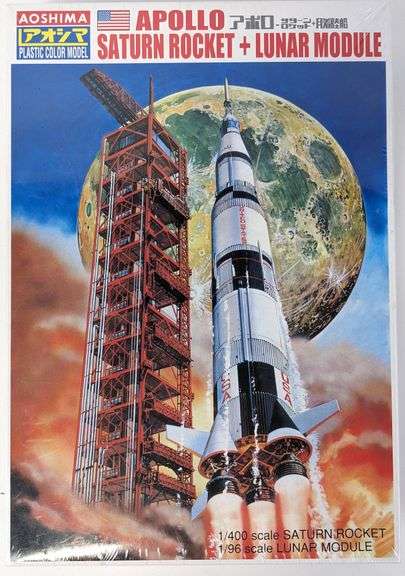 1/400 & 1/96 Scale Aoshima Saturn Rocket & Lunar Module Model Kit - Sealed