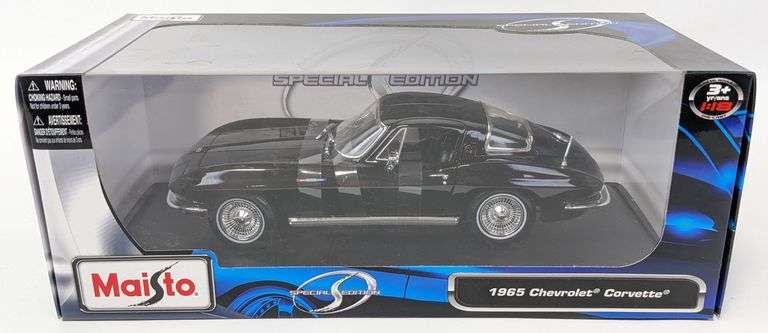 1/18 Die-Cast 1965 Chevrolet Corvette