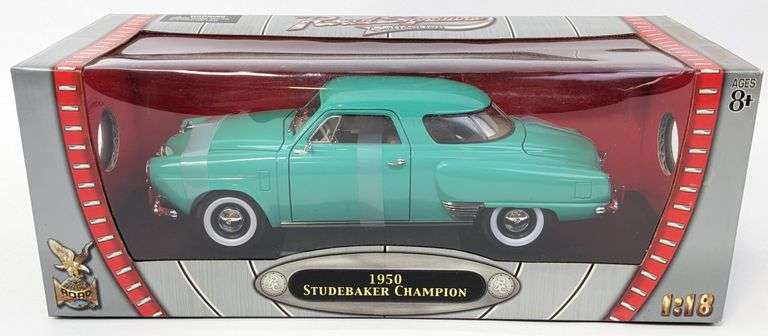 1/18 Die-Cast 1950 Studebaker Champion
