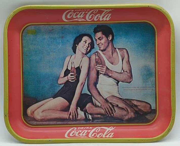 (DE) Vintage Metal Coca-cola Serving Tray. Approx 13" x 11".