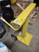 Dayton Auto-Stand Trailer Stabilizer Jack (Model 26W613)