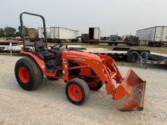 Live Walkerton Farm & Equipment consignment Auction - Day 3
